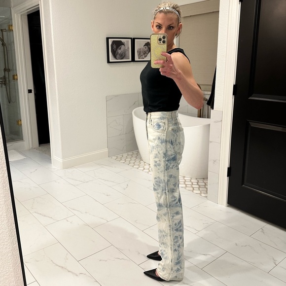 Re/Done Jeans 90s High Rise Loose Light Blue White Tie-Dye Size 25 NWT $279 MSRP - Picture 11 of 13